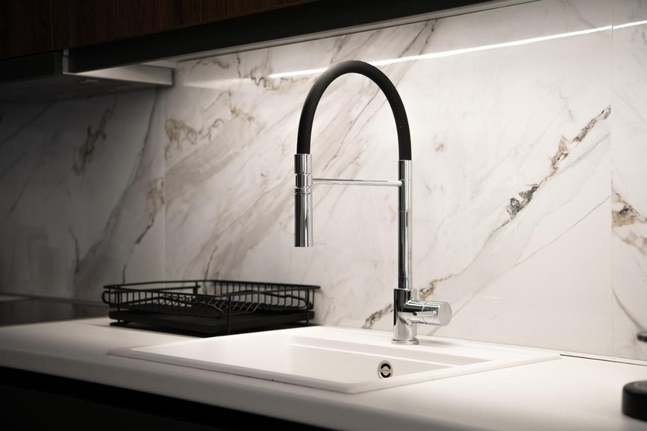 Centerstage1 Boutique Apartment - Hemisphere1 Stylish Studio เทสซาโลนิกิ ภายนอก รูปภาพ
