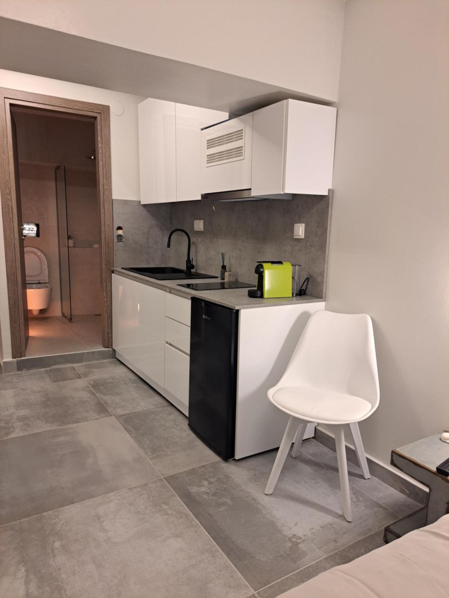 Centerstage1 Boutique Apartment - Hemisphere1 Stylish Studio เทสซาโลนิกิ ภายนอก รูปภาพ